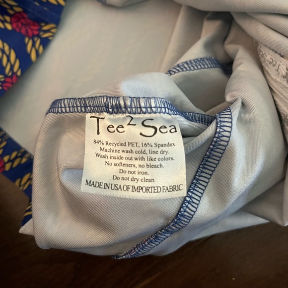 Tee 2 Sea Lightweight Zip Up Jacket - Picture 3 of 3